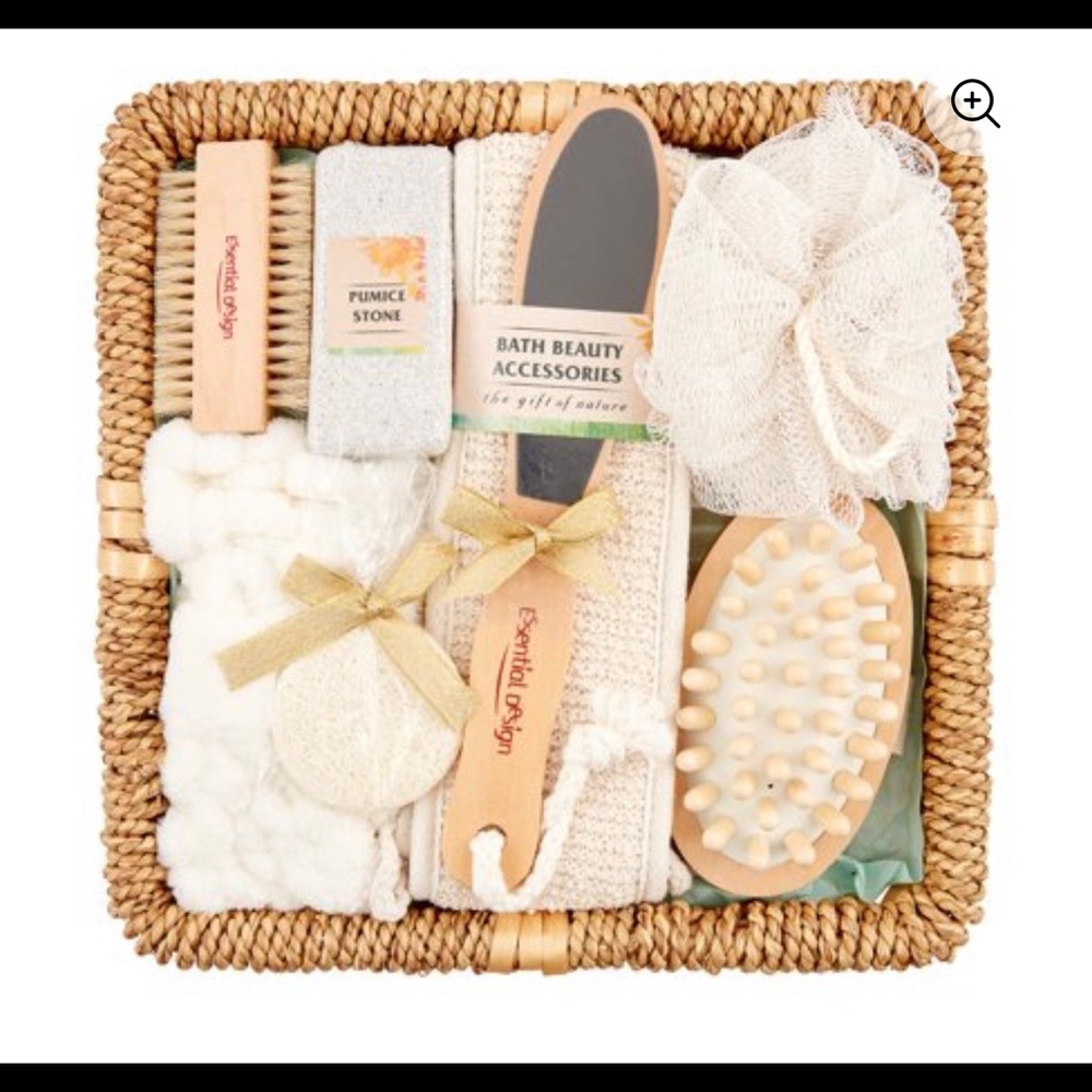Bath and spa gift set
